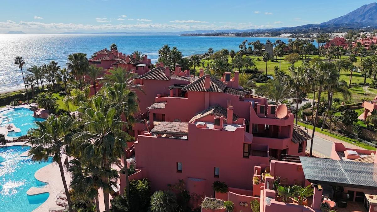 Te Huur 2 Slaapkamers Frontline Strand Complex Estepona Exterior photo
