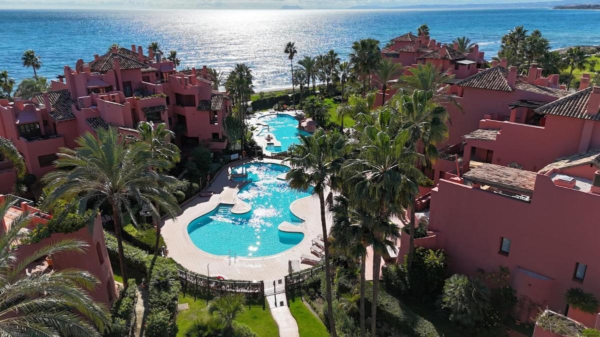Te Huur 2 Slaapkamers Frontline Strand Complex Estepona Exterior photo